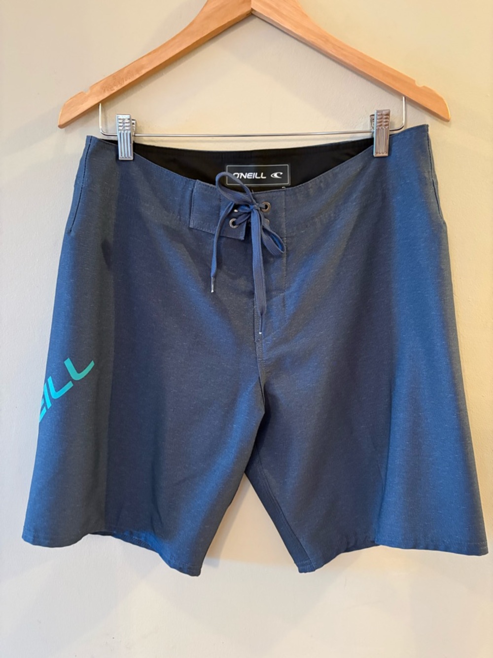 O'Neill Blue Men's Swim Boardshorts with Teal Logo, Sz 32.